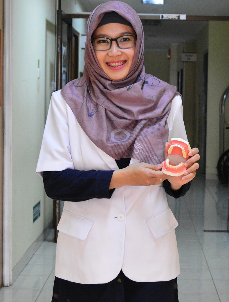 Foto drg. Chyntia Rachmawati